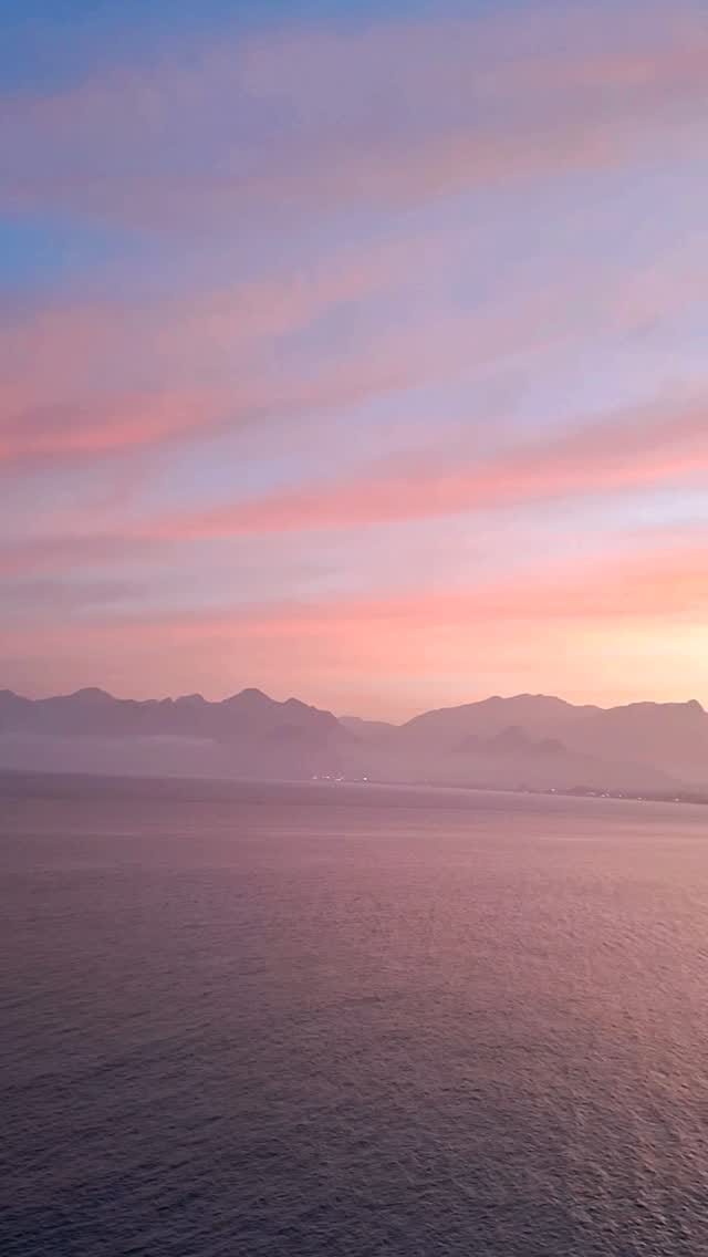 Post 5 by Mazen Moumne on Instagram (video)