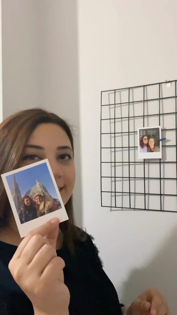 Post 1 by Hanife on Instagram (video)