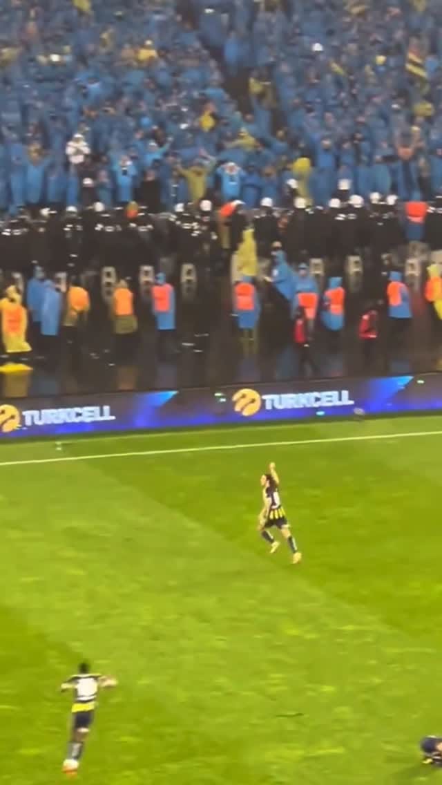 Post 6 by Ömer Kılıç on Instagram (video)