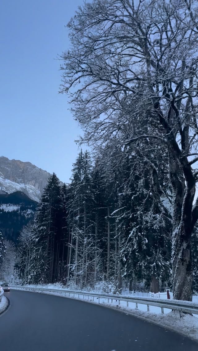 Post 3 by Ömer Kılıç on Instagram (video)