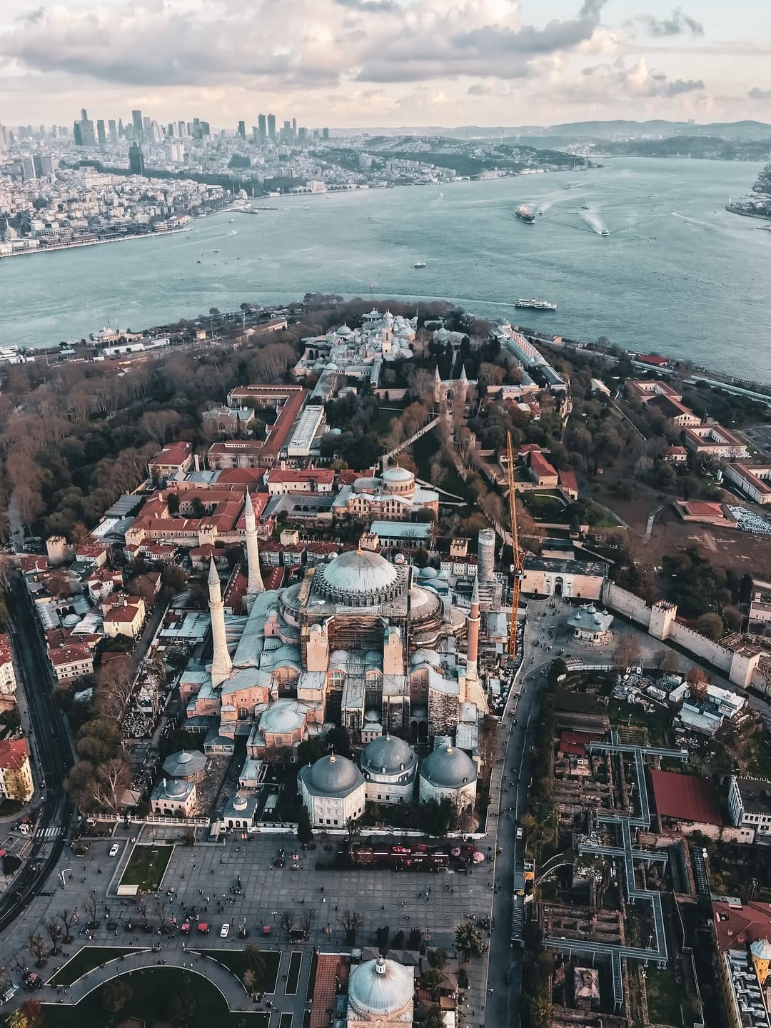 Post 8 by Kenan Turguç on Instagram (carousel)