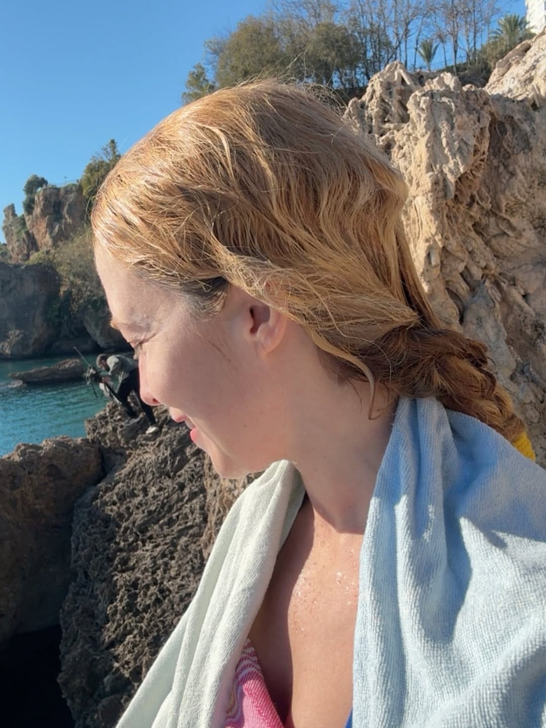 Post 4 by KUMSAL 🧜🏻‍♀️ | Yoga & Mermaid Flow on Instagram (carousel)