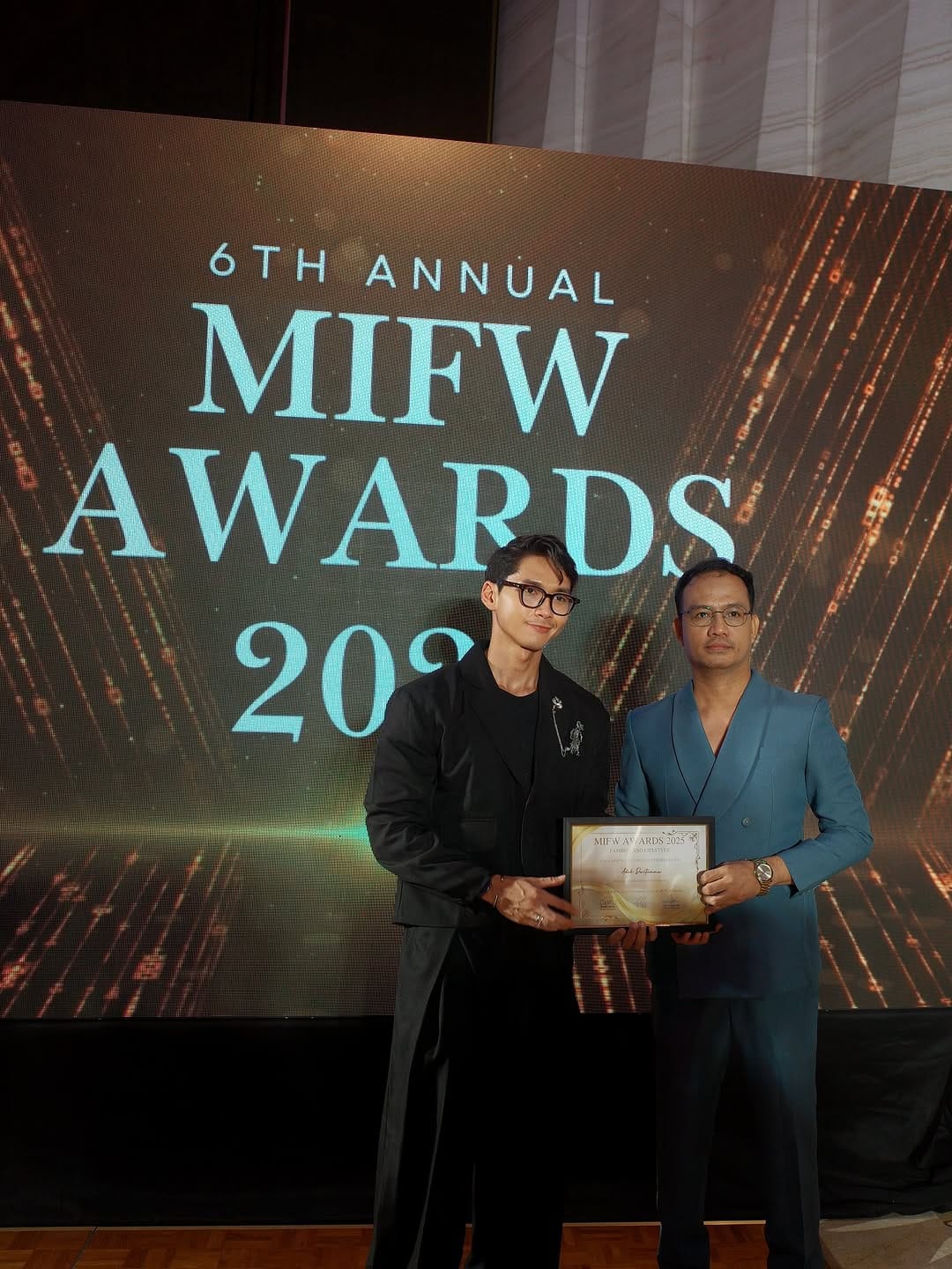 Post 6 by M. Adib Dwitamma Putra on Instagram (carousel)