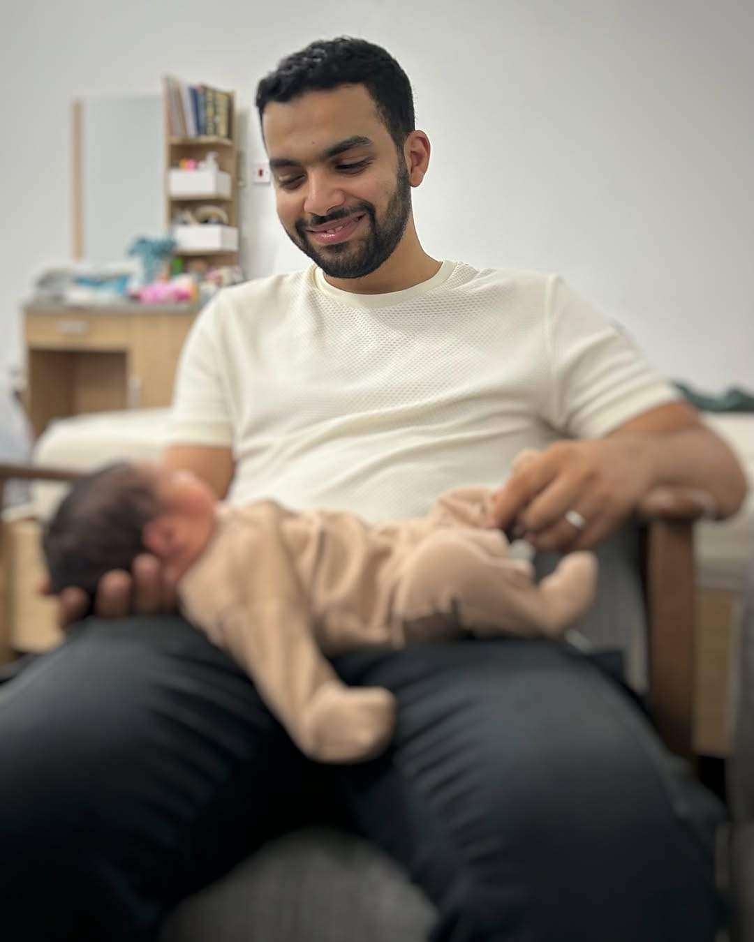 Post 4 by انس العدوي - Anas Aladwe on Instagram (image)