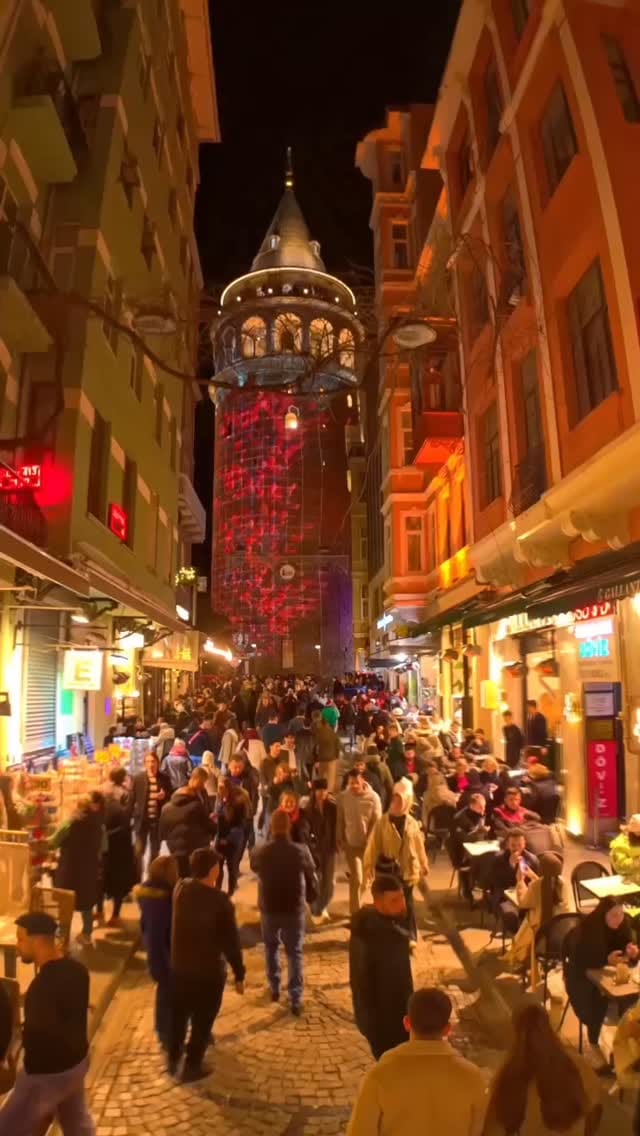 Post 7 by AL HALIM TRAVEL on Instagram (video)