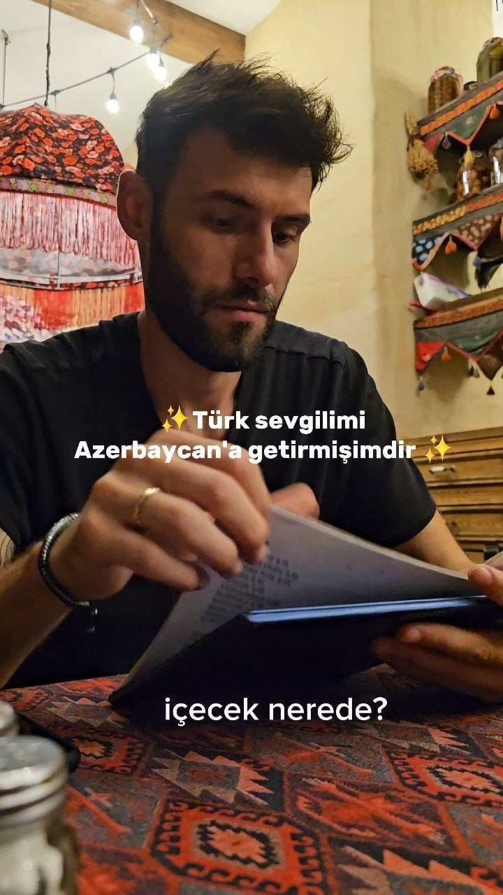 Post 10 by S A R A🌴 on Instagram (video)