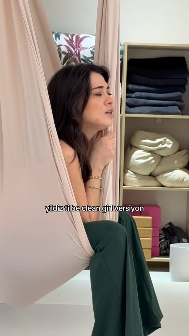 Post 6 by Mervenur Öktem Kuzu | Yoga on Instagram (video)
