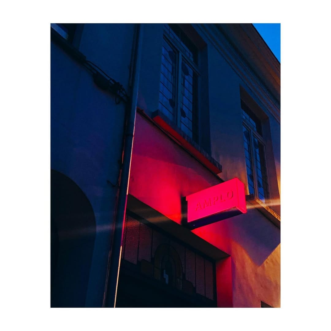 Post 9 by Ali Dur on Instagram (image)