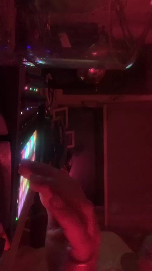 Post 2 by Ali Dur on Instagram (video)