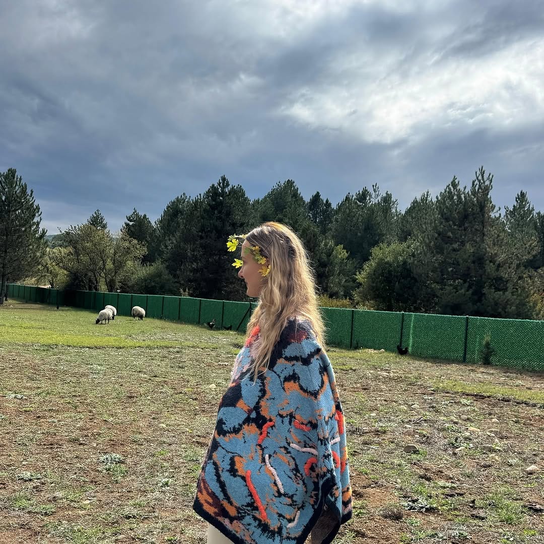 Post 6 by Burcu Babayiğit on Instagram (carousel)