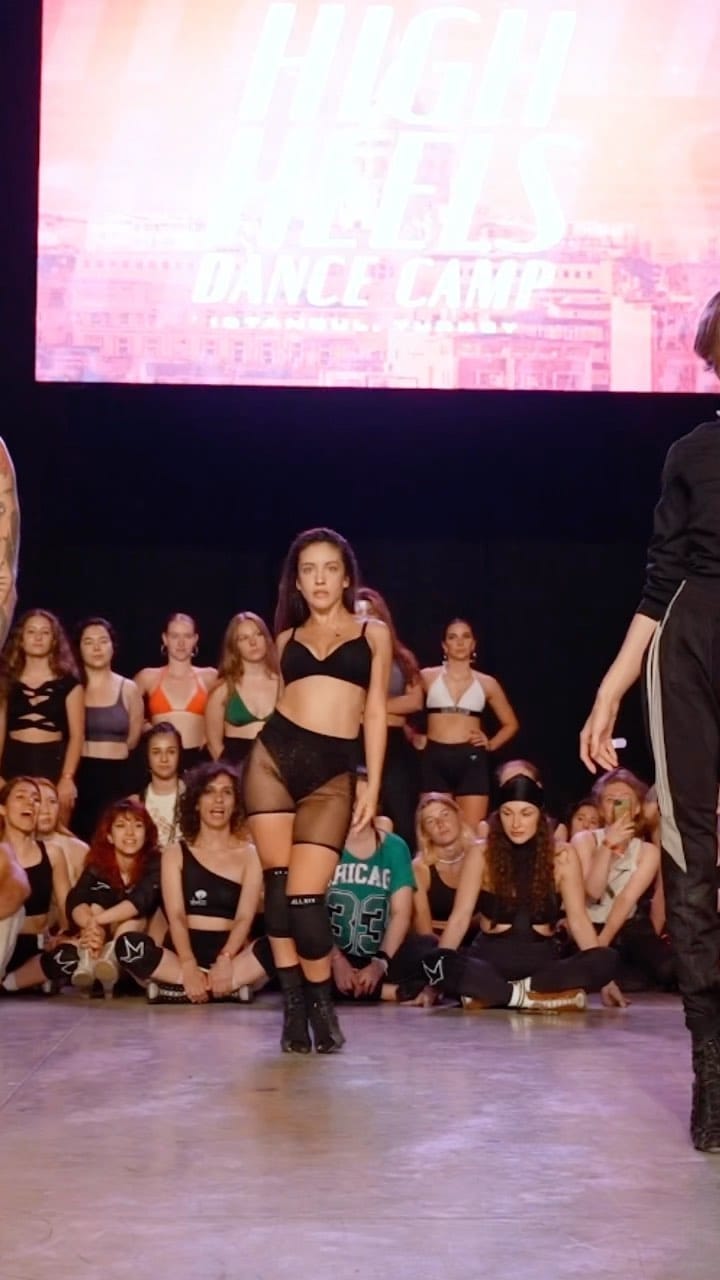 Post 10 by Dicle Bakırlı on Instagram (video)