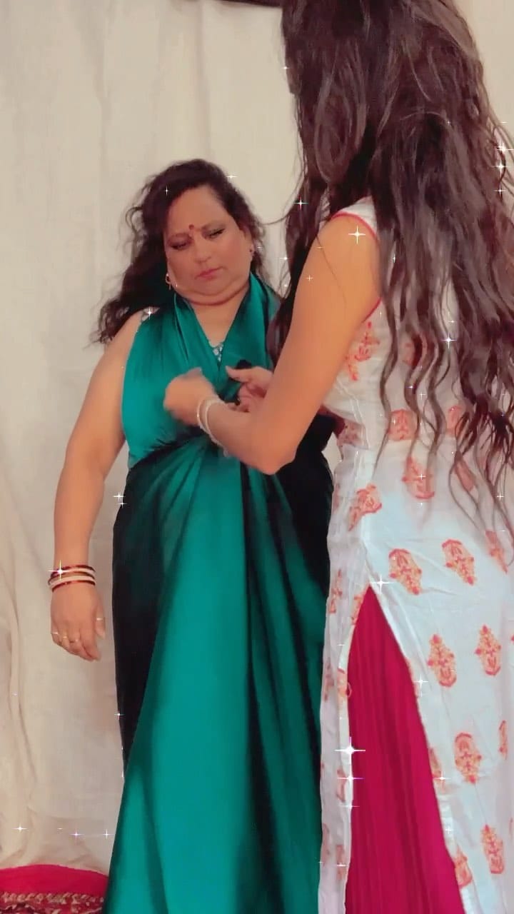 Post 10 by Neelam Sharma on Instagram (video)