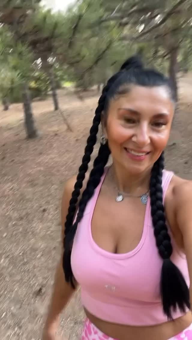 Post 9 by Sebine Car on Instagram (video)