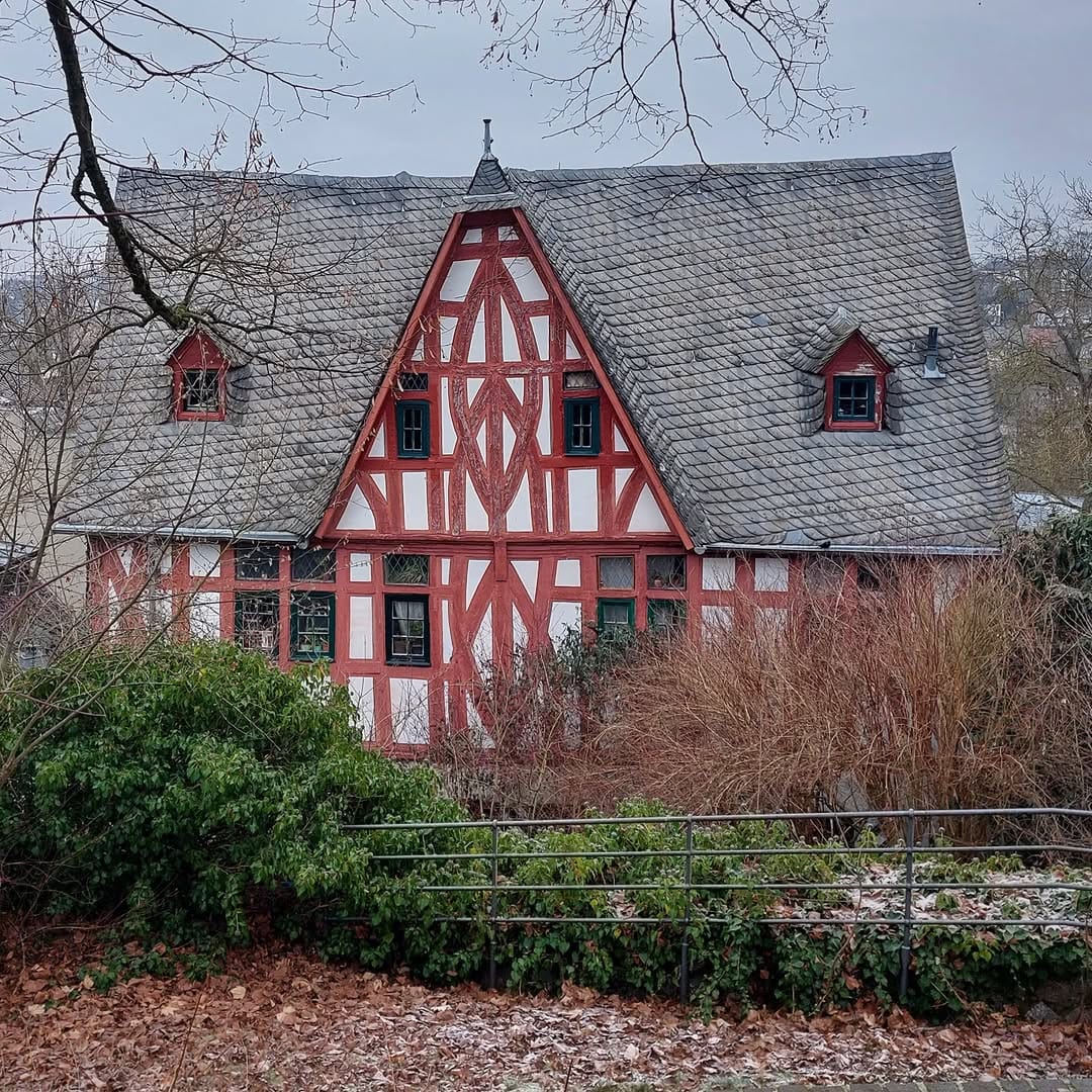 Post 6 by Saskia Ihl on Instagram (image)