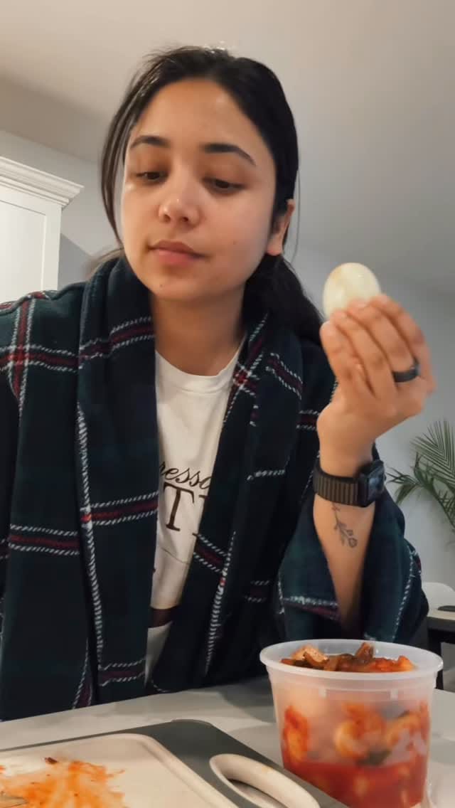 Post 3 by Mayank Sinha/Tanya Sinha on Instagram (video)