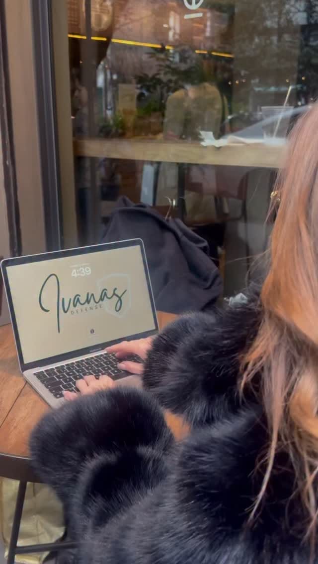Post 4 by Ivana on Instagram (video)