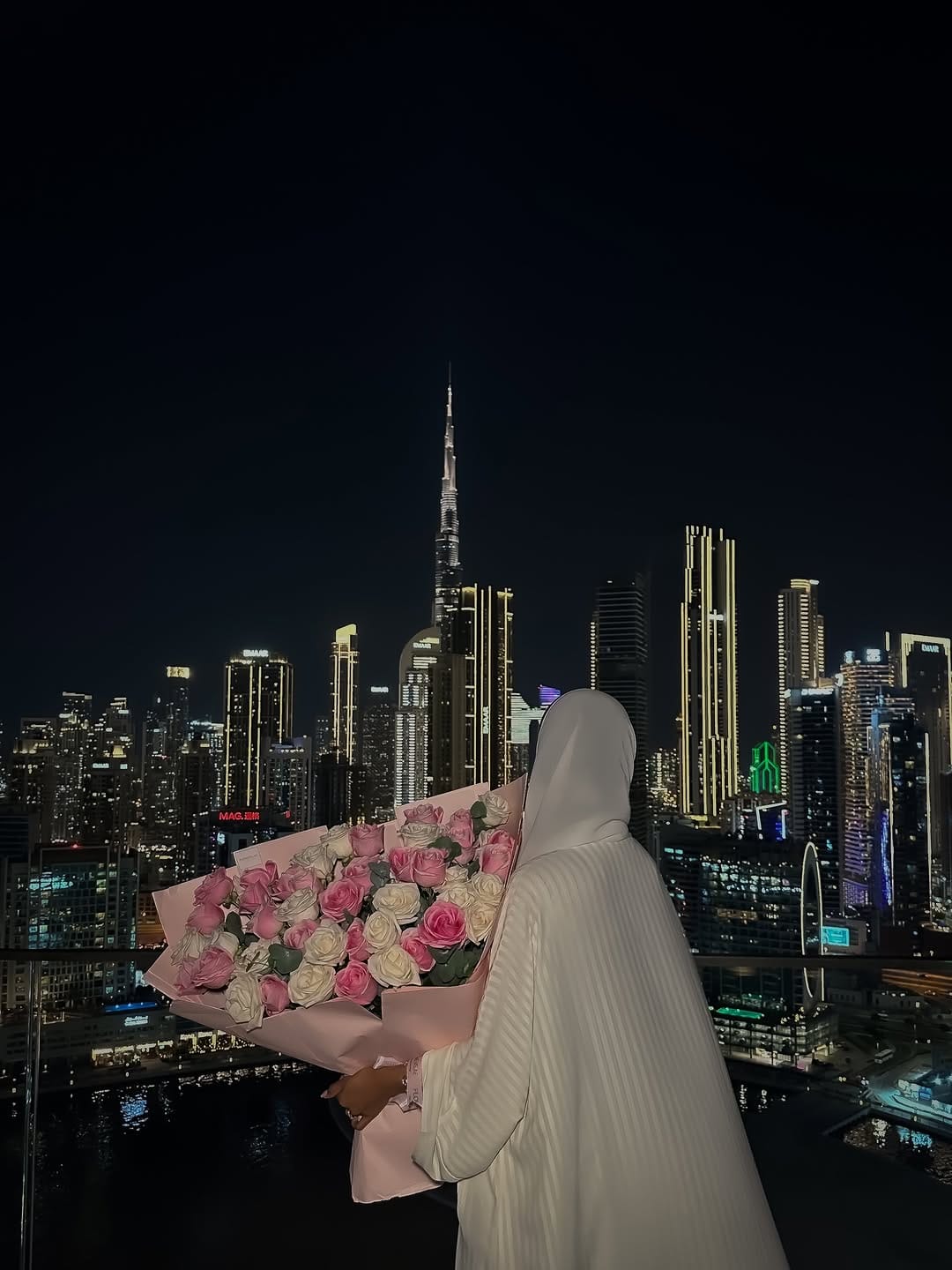 Post 8 by نــوره 🇦🇪 on Instagram (carousel)