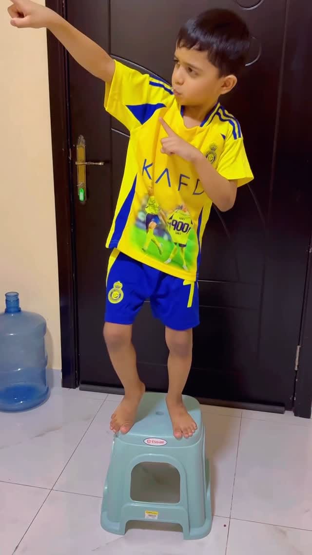 Post 7 by Muneeba Fatima on Instagram (video)