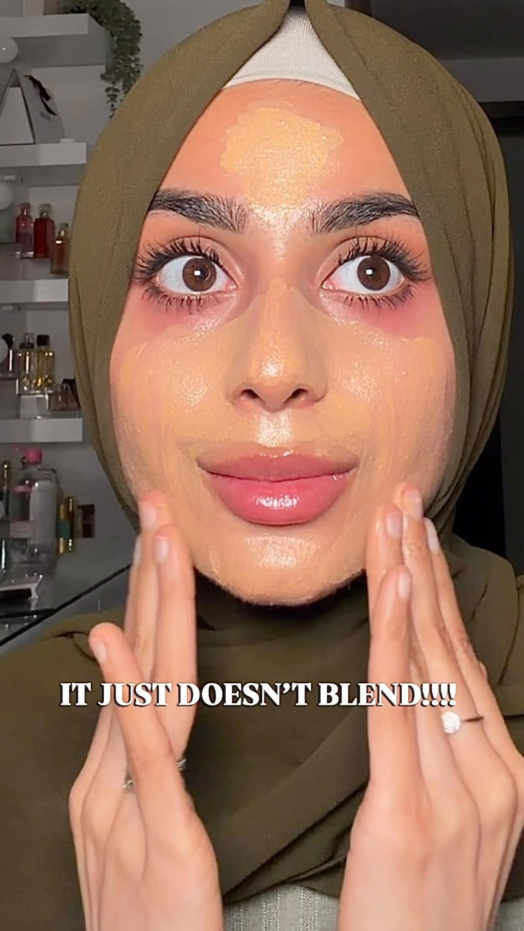 Post 7 by Aliya Fatima on Instagram (video)