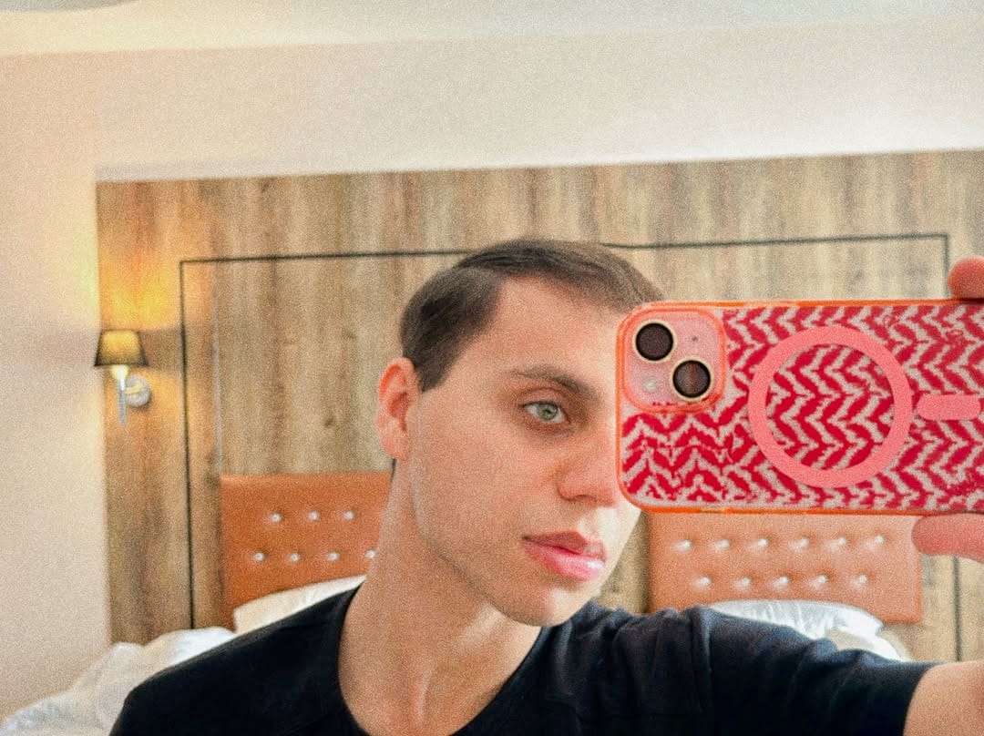 Post 5 by 𓂀 𝐀𝐳𝐢𝐳 on Instagram (carousel)