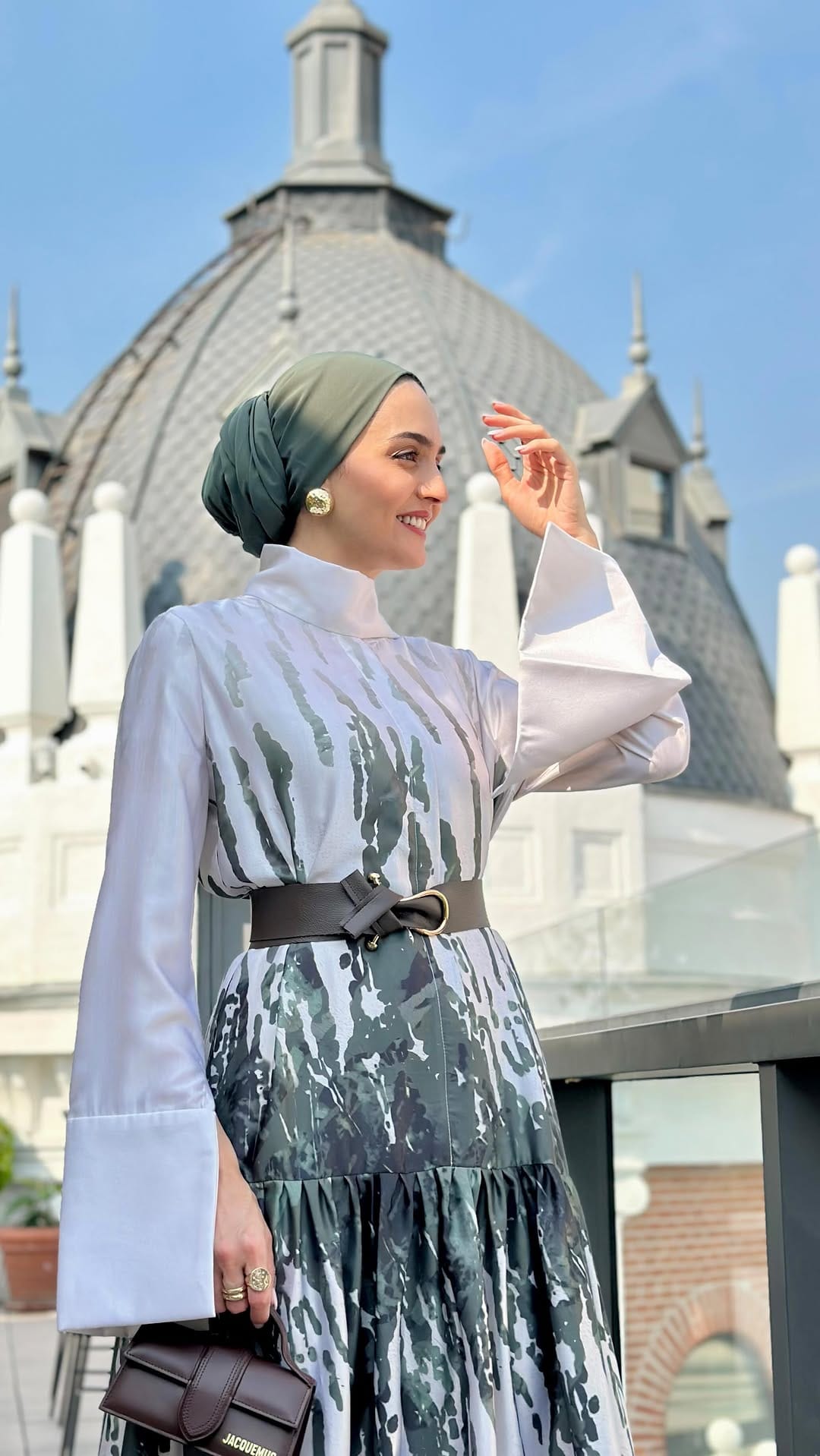 Post 7 by Ghada Othman غادة عثمان on Instagram (video)