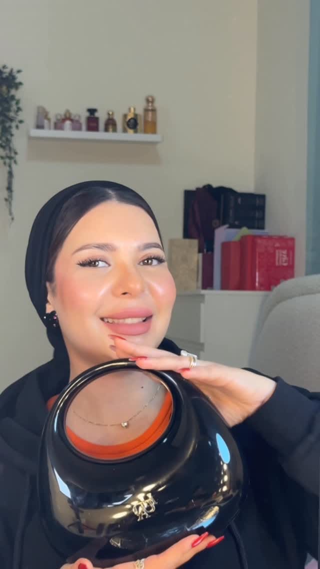 Post 5 by Hazar Assadi on Instagram (video)