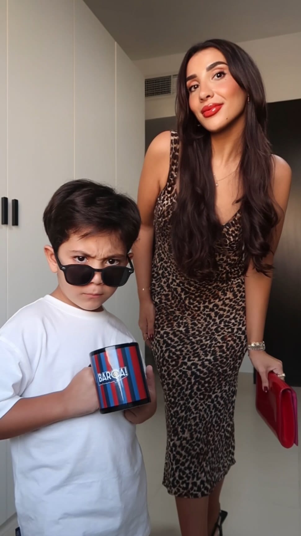 Post 5 by Munia Bensain | Lifestyle, Beauty & Self Care on Instagram (video)