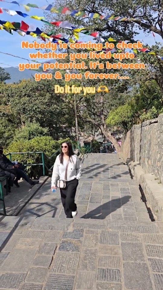 Post 6 by Neeta Mundra🇮🇳🇦🇪 𝐔𝐀𝐄 𝐋𝐈𝐂𝐄𝐍𝐒𝐄𝐃 𝐈𝐍𝐅𝐋𝐔𝐄𝐍𝐂𝐄𝐑 on Instagram (video)