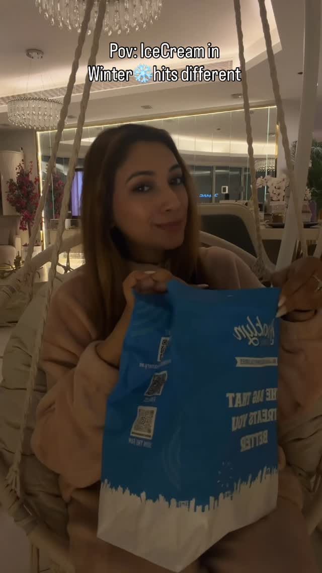 Post 2 by Pooja Biswas - UAE Influencer on Instagram (video)