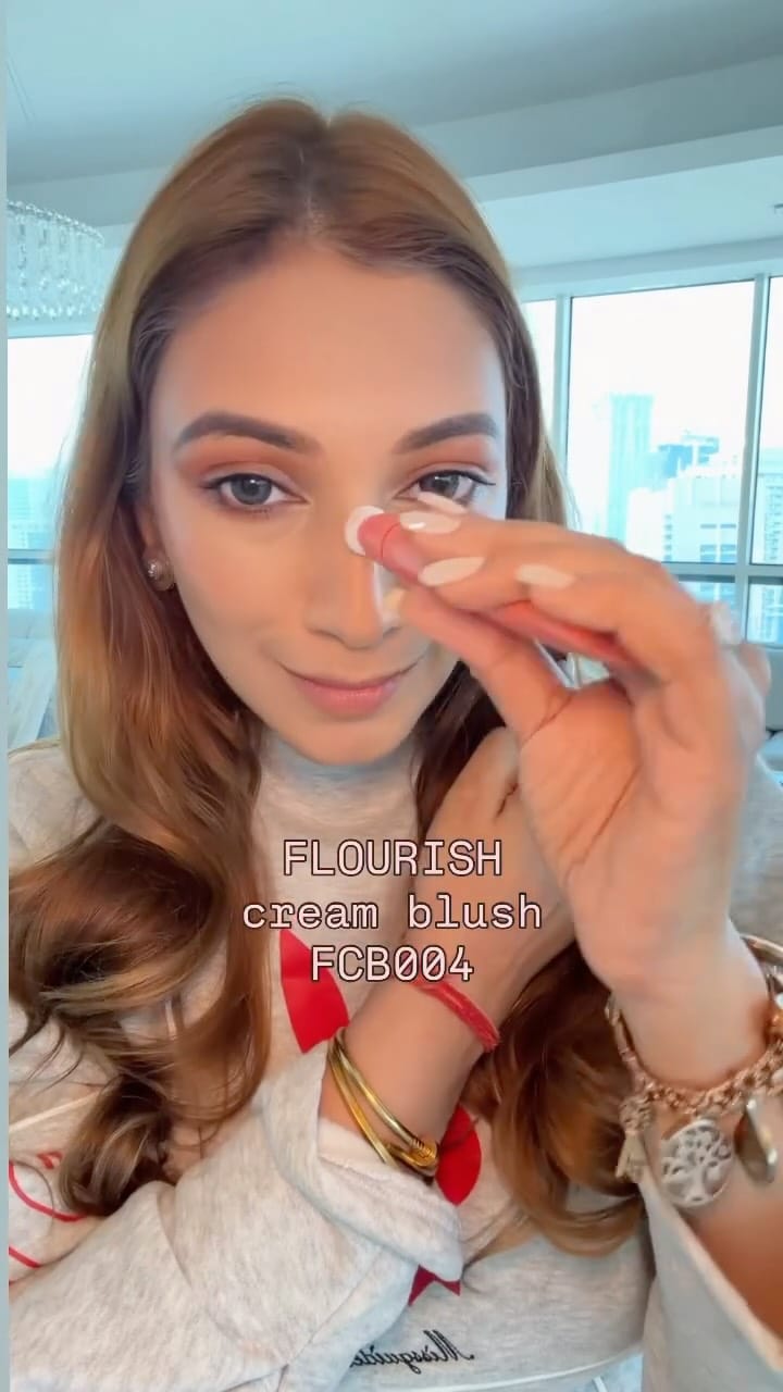 Post 8 by Pooja Biswas - UAE Influencer on Instagram (video)