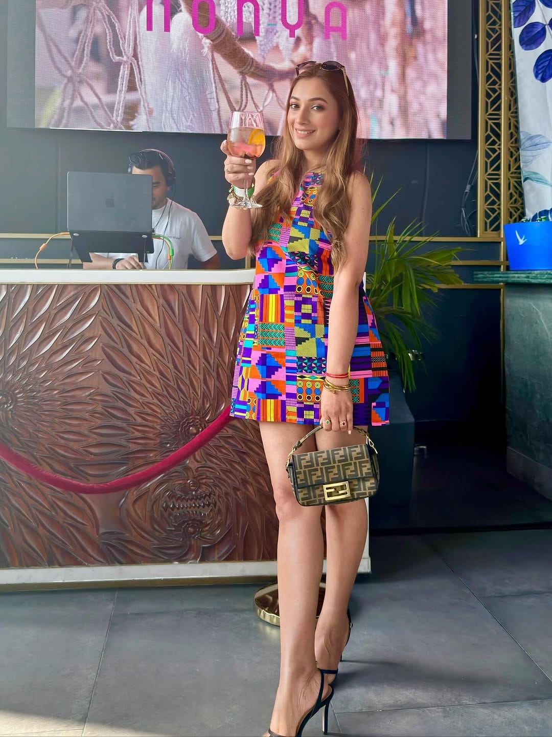 Post 7 by Pooja Biswas - UAE Influencer on Instagram (carousel)