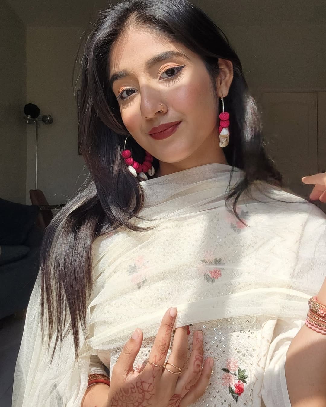 Post 8 by 𝐼𝓇𝒶𝓂 🦋 on Instagram (carousel)