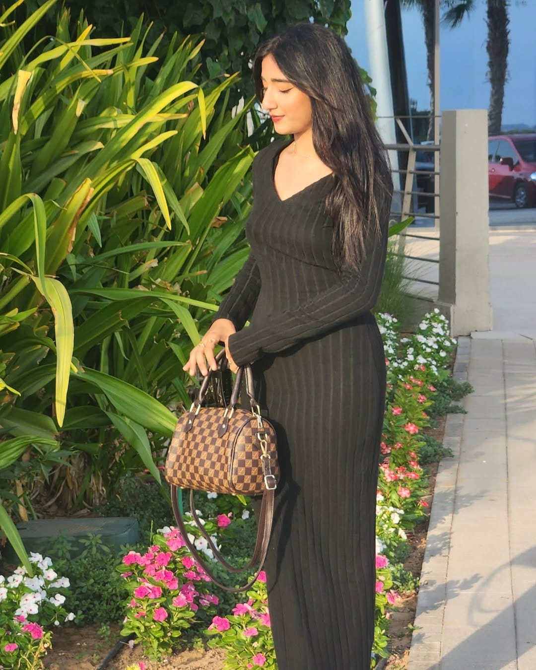 Post 7 by 𝐼𝓇𝒶𝓂 🦋 on Instagram (carousel)