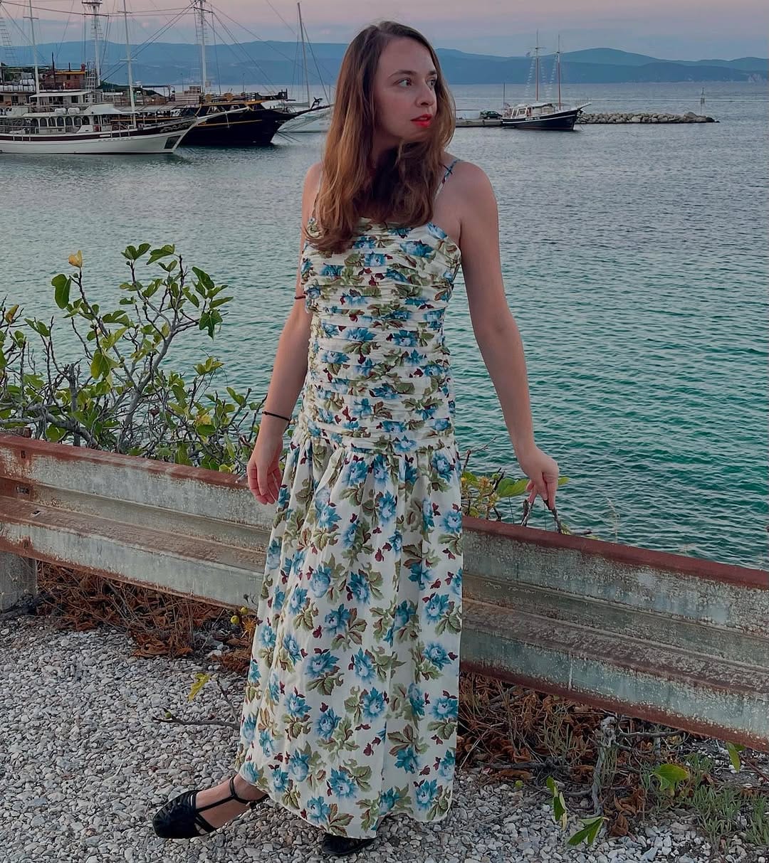 Post 4 by Niki Tomboulidou on Instagram (carousel)