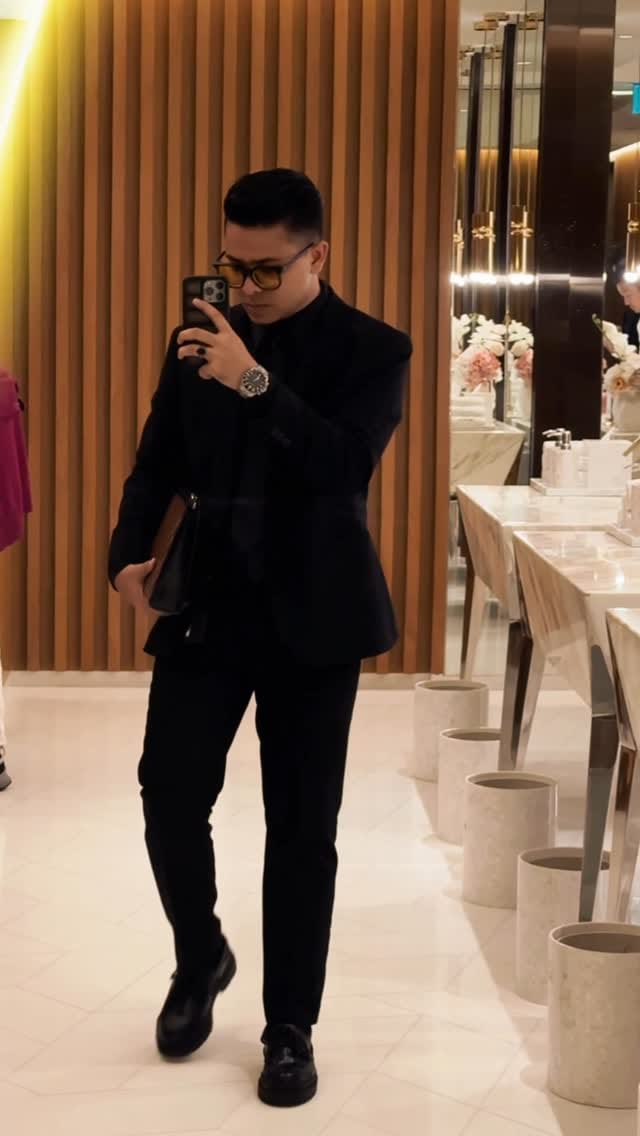 Post 9 by Warshiii شريف  on Instagram (video)