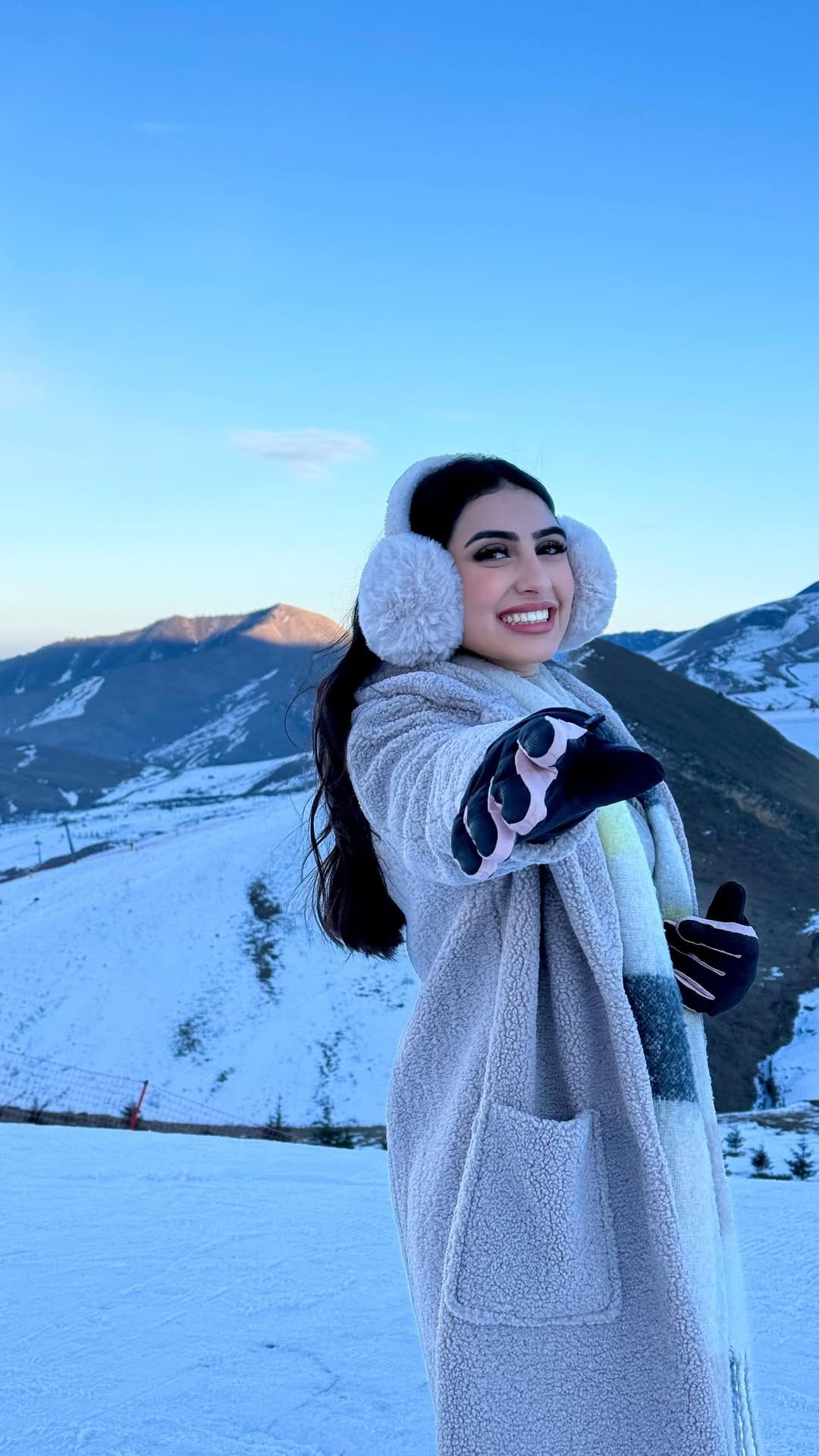 Post 10 by Rina Atef on Instagram (video)