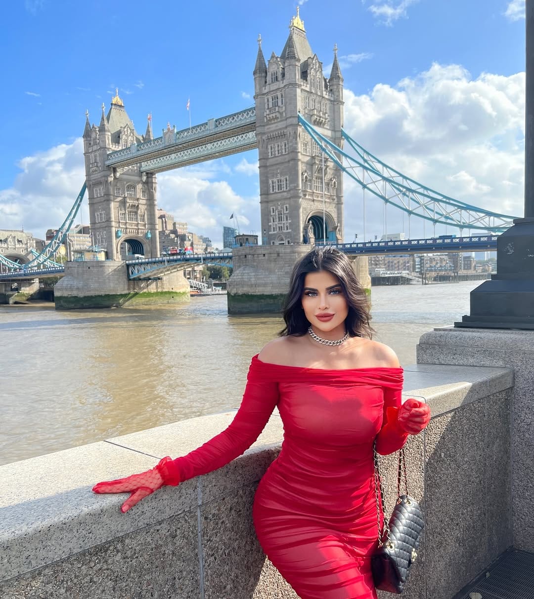 Post 3 by Naghma Noor on Instagram (image)