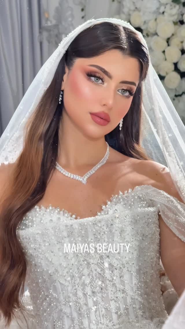 Post 4 by MAIYAS BEAUTY CENTER on Instagram (video)