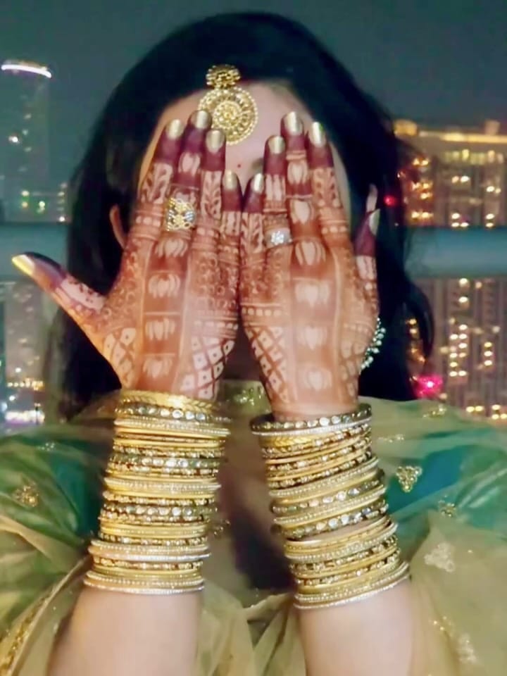 Post 2 by Nidhi Sharma🧿 on Instagram (carousel)