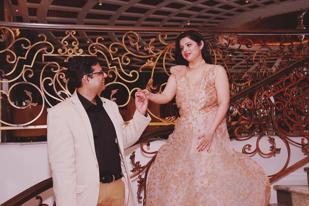 Post 4 by Nidhi Sharma🧿 on Instagram (carousel)