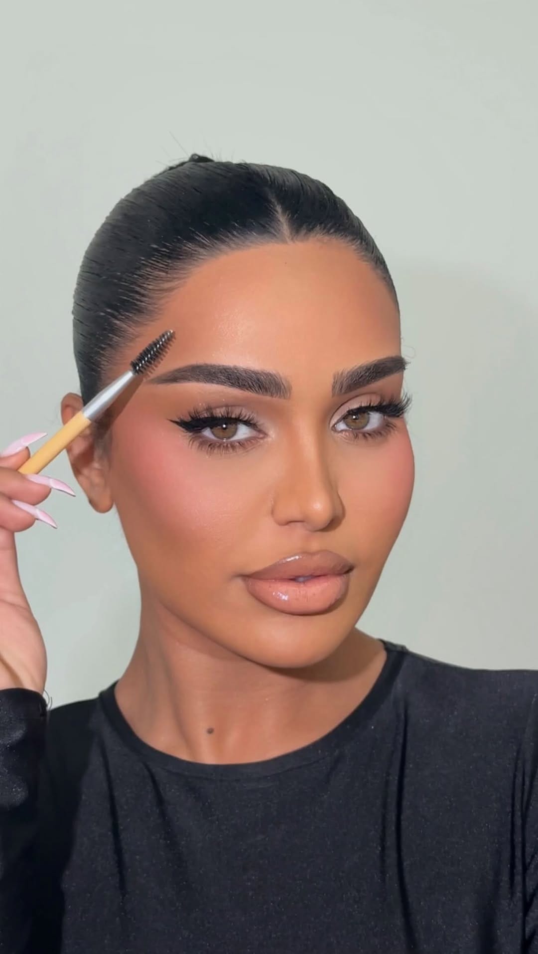 Post 6 by Shirin Nabati on Instagram (video)