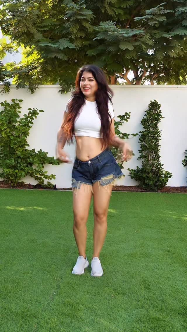 Post 7 by Saumya Sinha (Sahay) on Instagram (video)