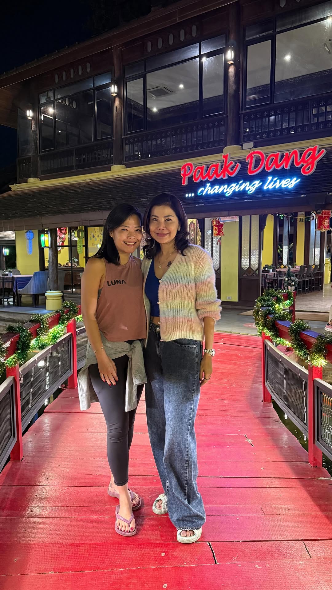 Post 4 by Jean Yeow Winter on Instagram (video)