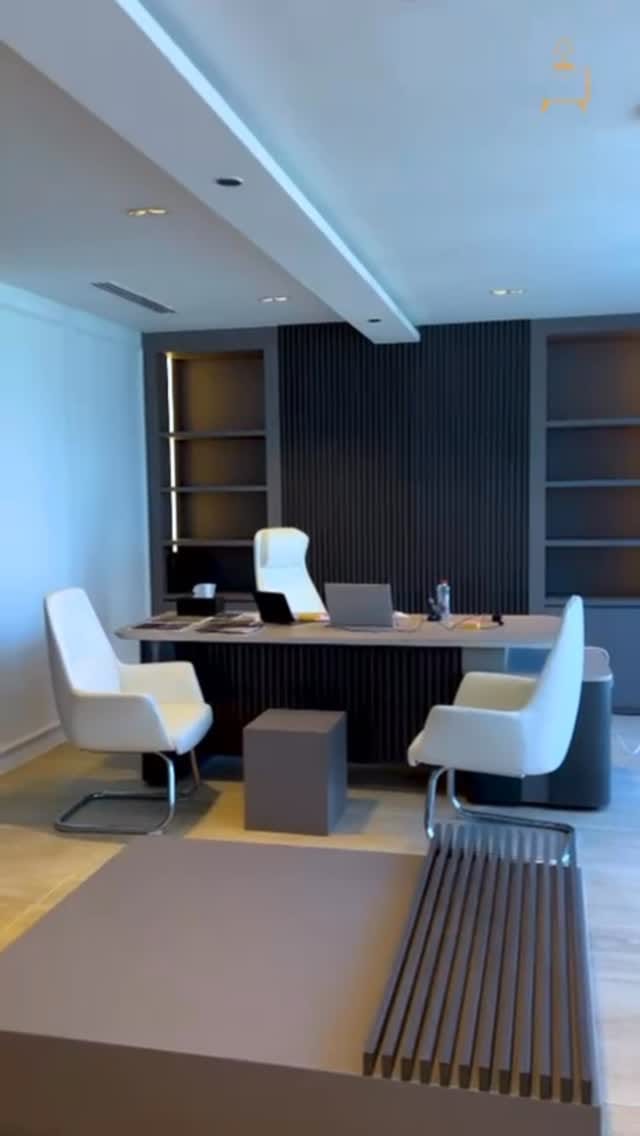 Post 5 by Furmories on Instagram (video)