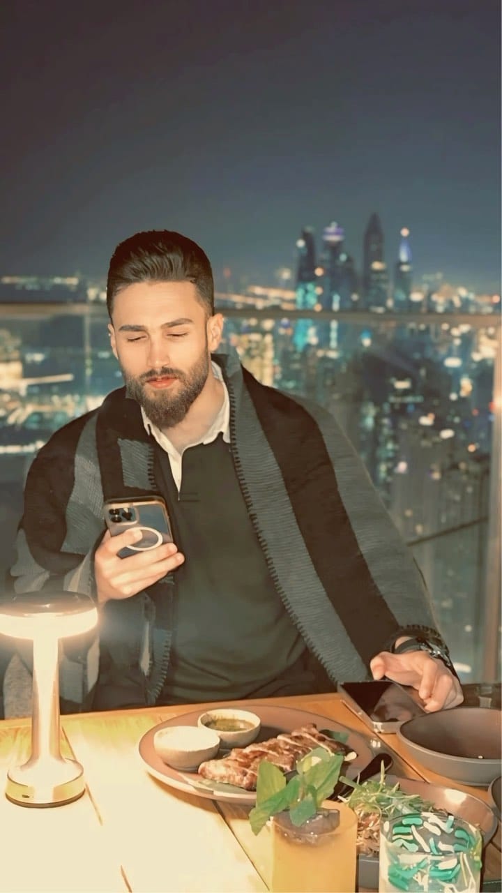 Post 4 by 🔵 محمد ال سمان on Instagram (video)