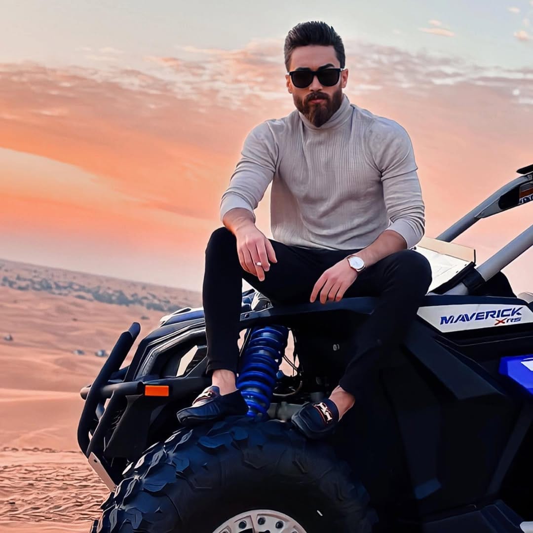 Post 10 by 🔵 محمد ال سمان on Instagram (carousel)