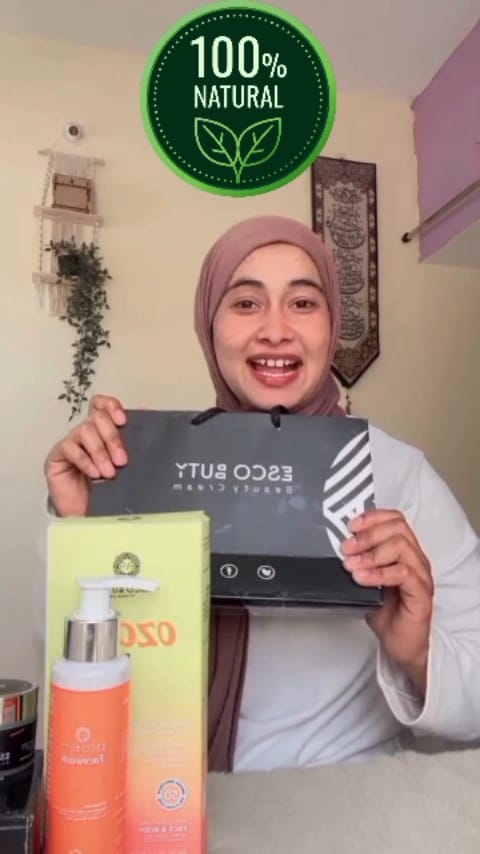 Post 3 by Escobuty Comsetics & wellness Pvt Ltd on Instagram (video)
