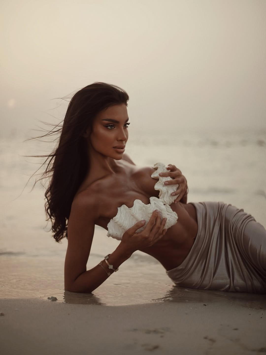 Post 9 by Diana Maria Peres on Instagram (carousel)