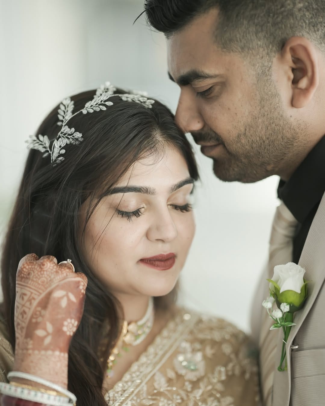 Post 10 by Roshani Batra on Instagram (carousel)