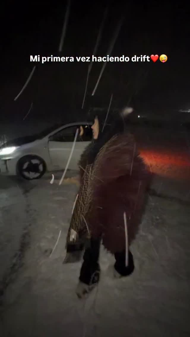 Post 7 by ANDREA SALADIÉ on Instagram (video)